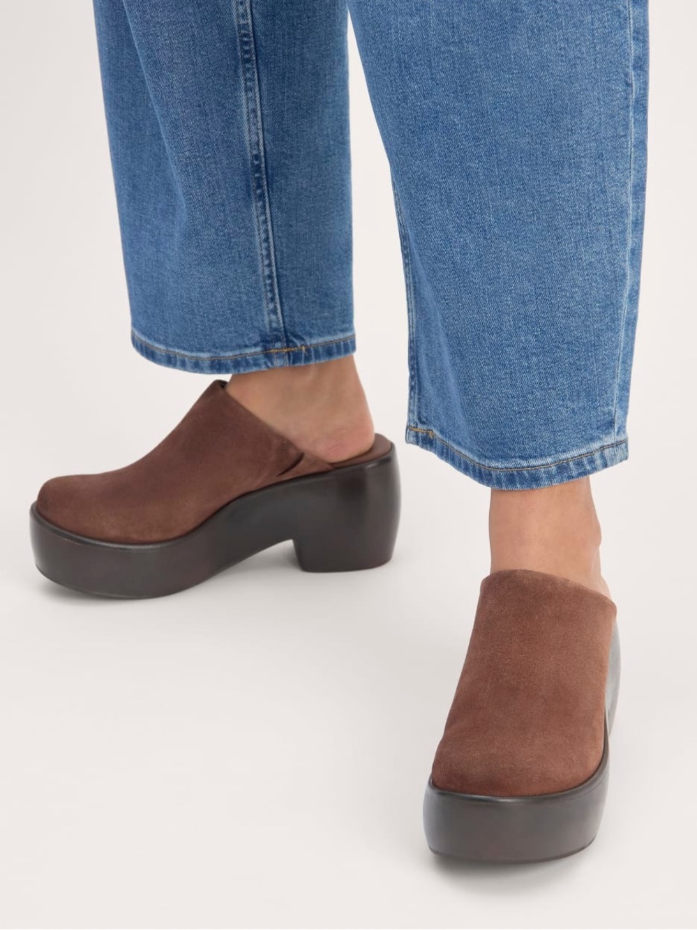 NIB Everlane The Wooden Puffa Clog - Picture 4 of 15